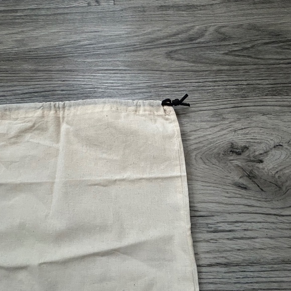 Madewell Drawstring Shoe Bag - Picture 4 of 8